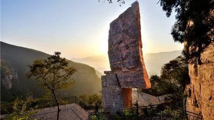 黛眉山-新安县必去景点