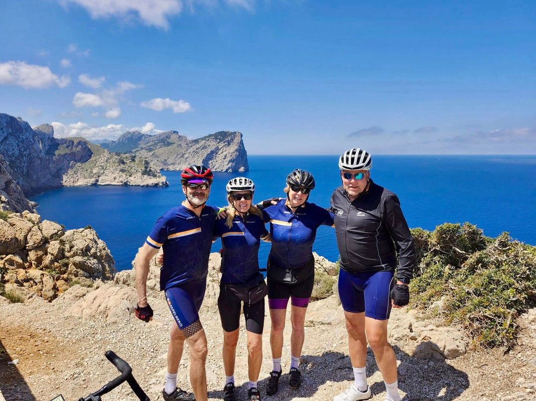 Rompelberg Cycling Holidays-帕尔马海滩必去景点