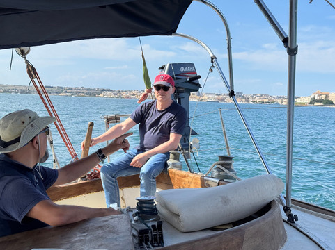 Snorkeling In Barca A Vela-锡拉库扎必去景点