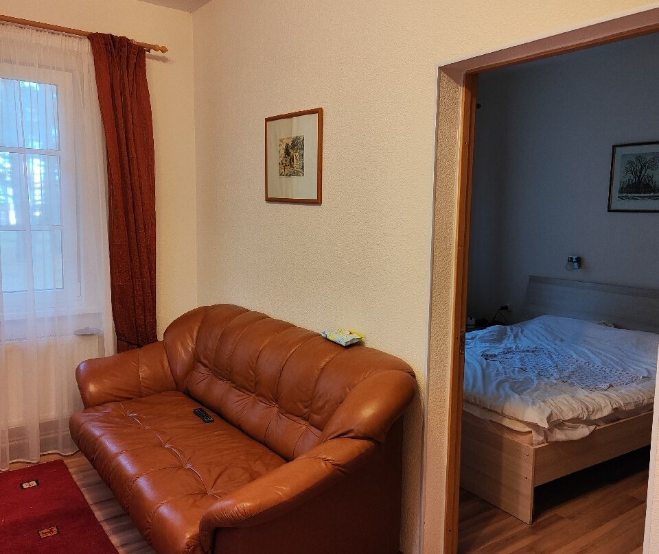 Country Hotel Pleskov主图
