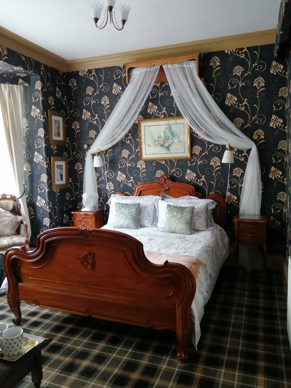 Bryn Woodlands House-官方