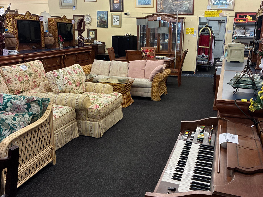 Hope Thrift Store-Dundee必去景点