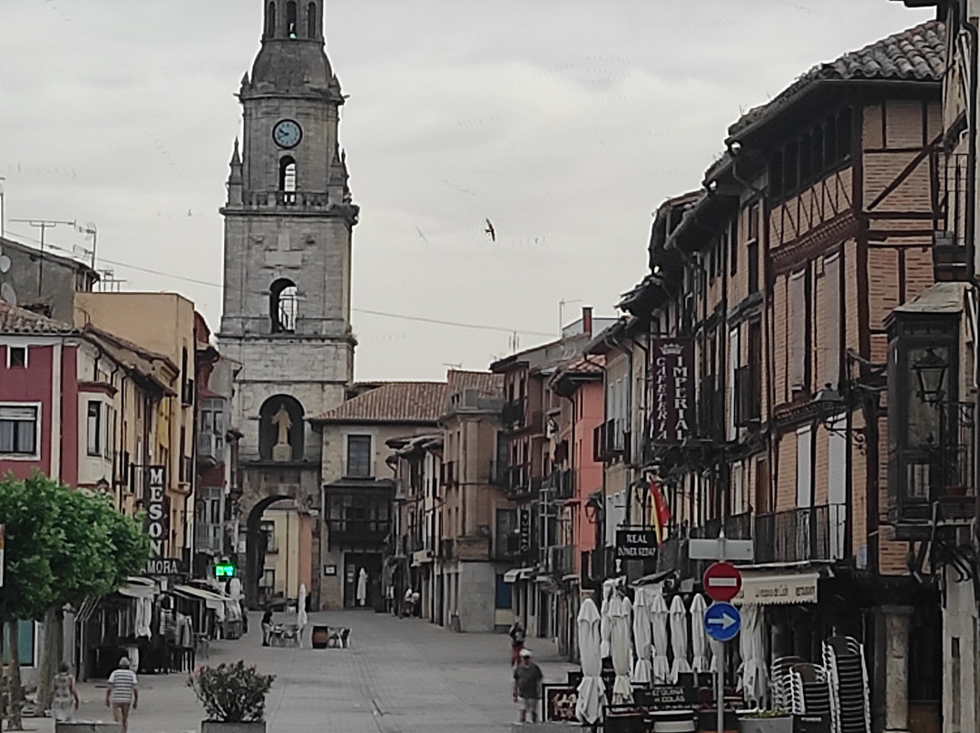 Arco del Reloj-Toro必去景点