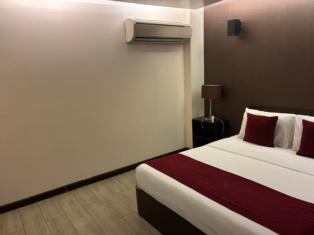 The Bauan Plaza Hotel主图