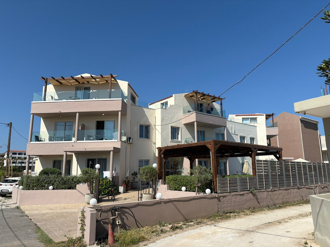 Oliva Beach Ηotel主图
