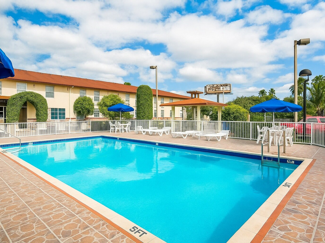 Belmont Inn Extended Stay in Homestead主图