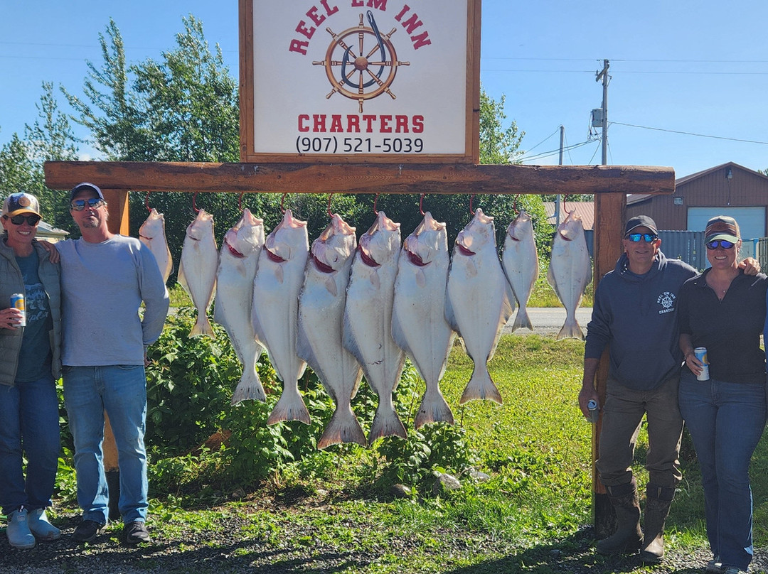 Reel 'Em Inn - Cook Inlet Charters-尼尔奇克必去景点