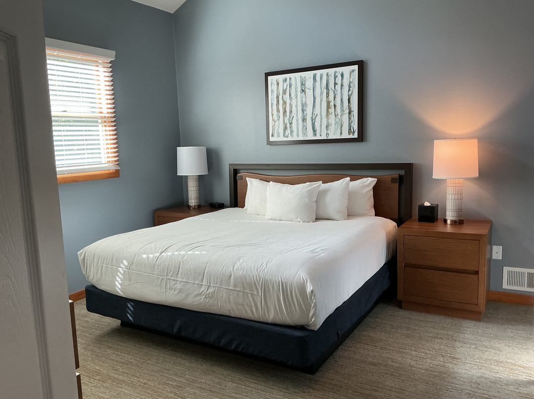 Ridge Top Village at Shawnee主图