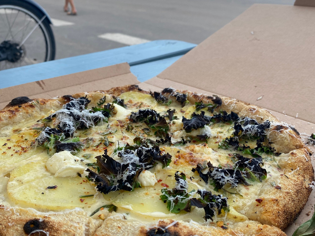 Svaneke Pizza