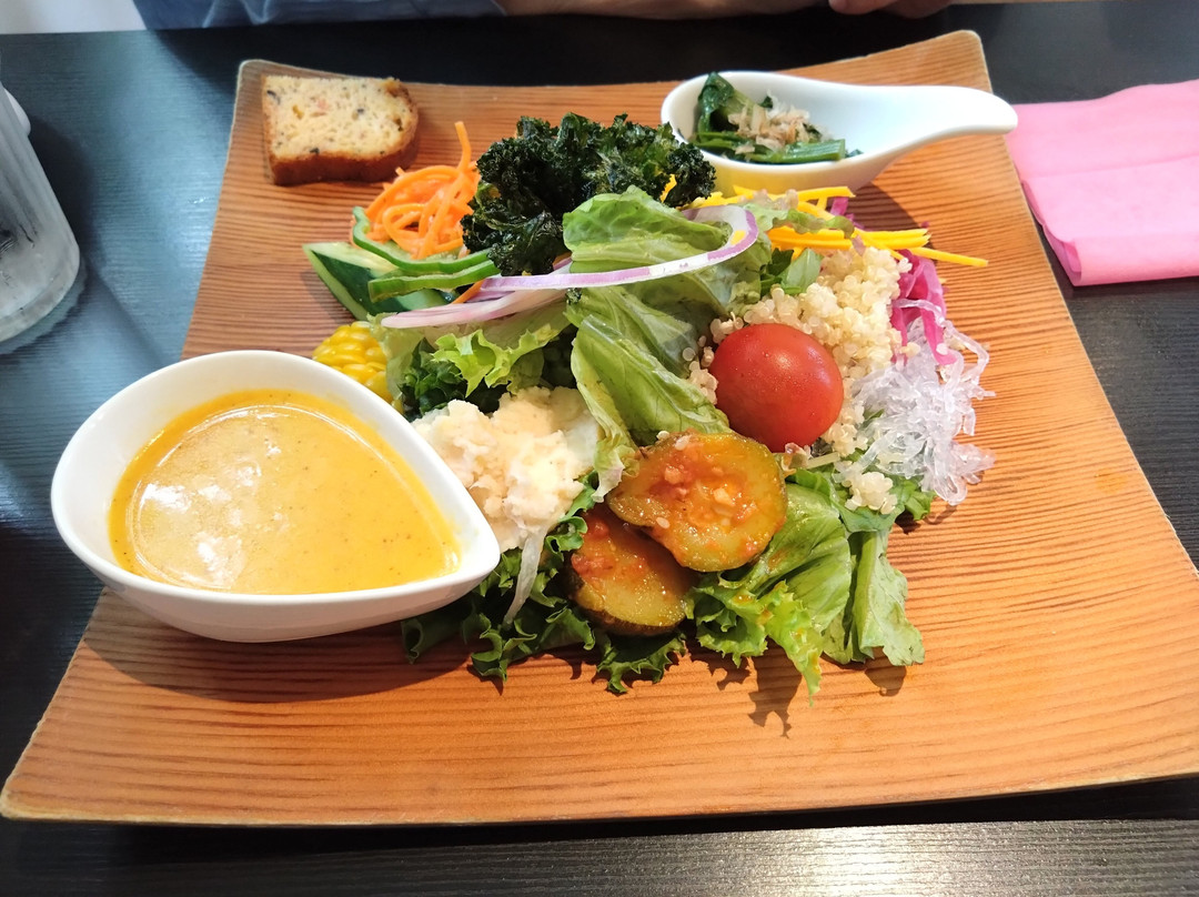 旬のベジカフェバル Best Table