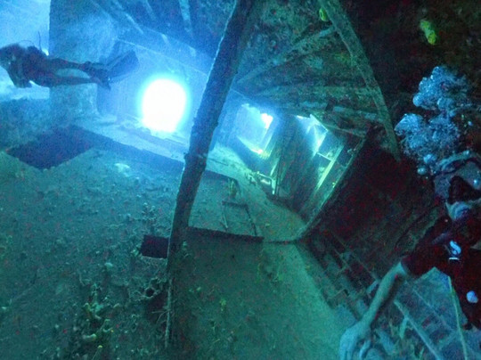 Off the Wall Divers-大开曼岛必去景点