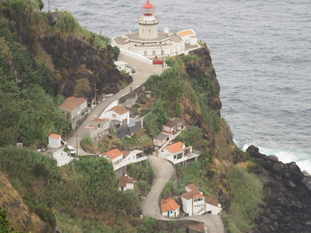 Farol do Arnel-Nordeste必去景点