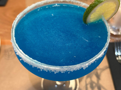 普塔德尔苏尔酒店主图