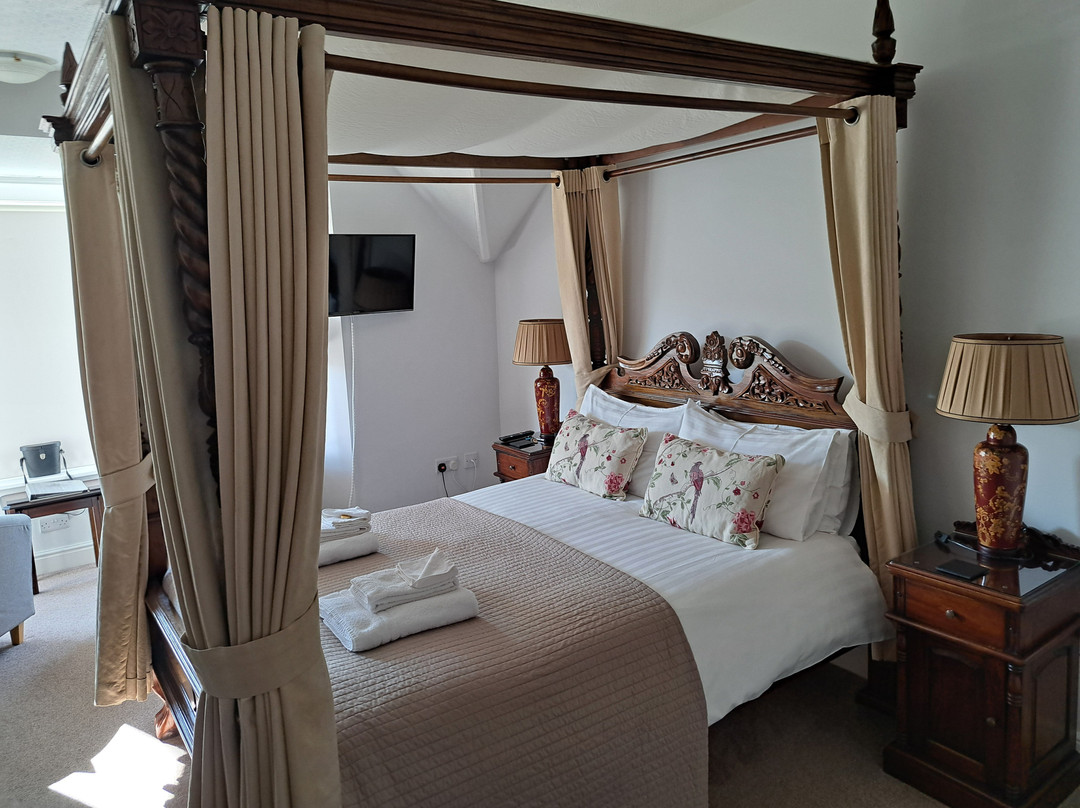 艾伯康威别墅酒店主图