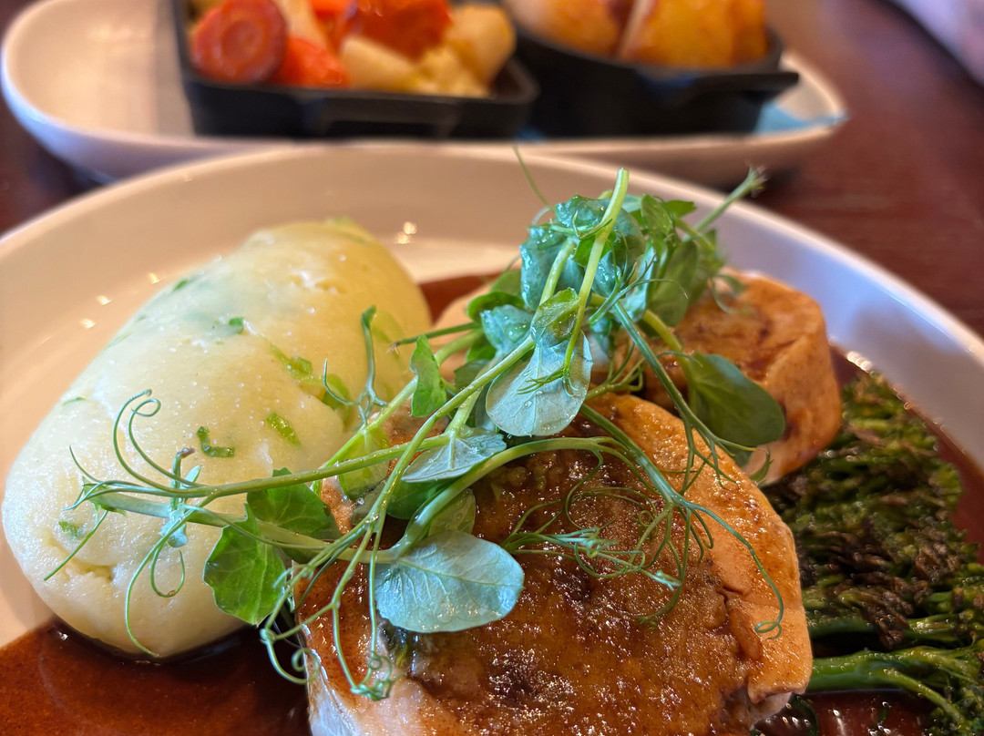 The Marine Bar-Whitehead必去景点