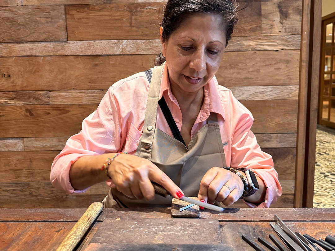 SUNSRI House of Jewelry-苏卡瓦堤必去景点