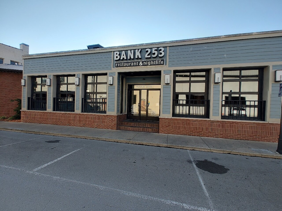 Bank 253 Restaurant