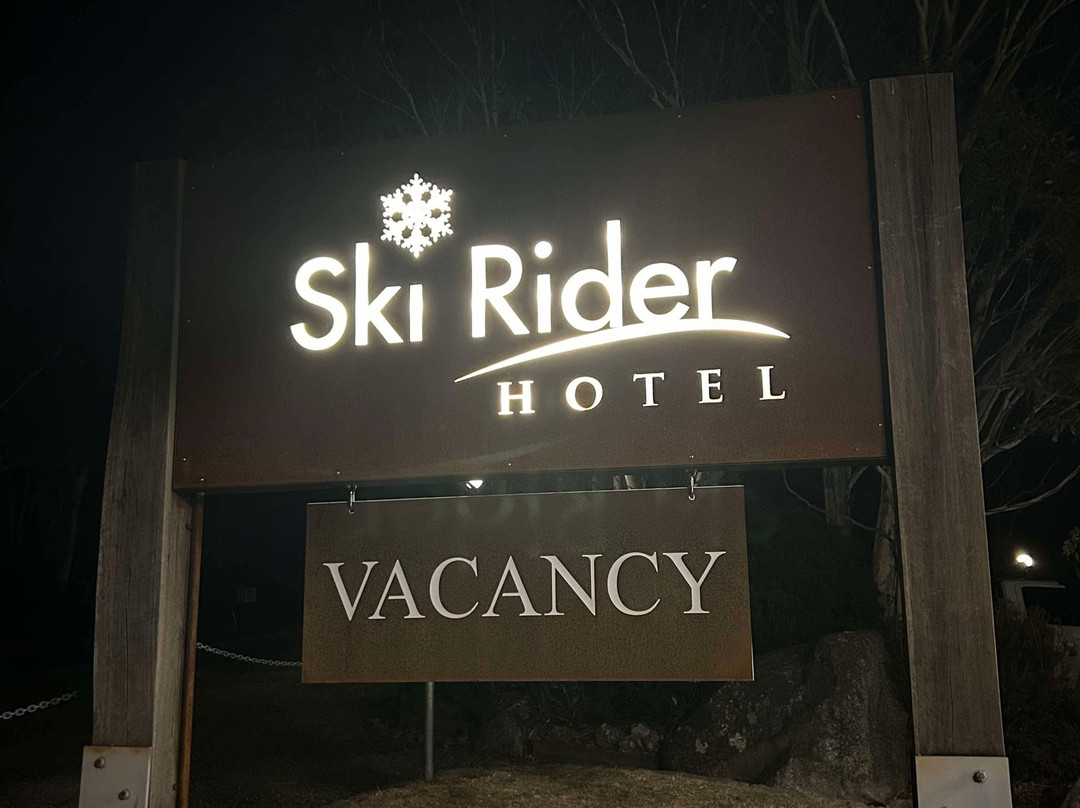 Ski Rider Hotel主图