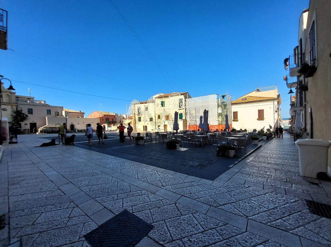Piazza Duomo-Termoli必去景点
