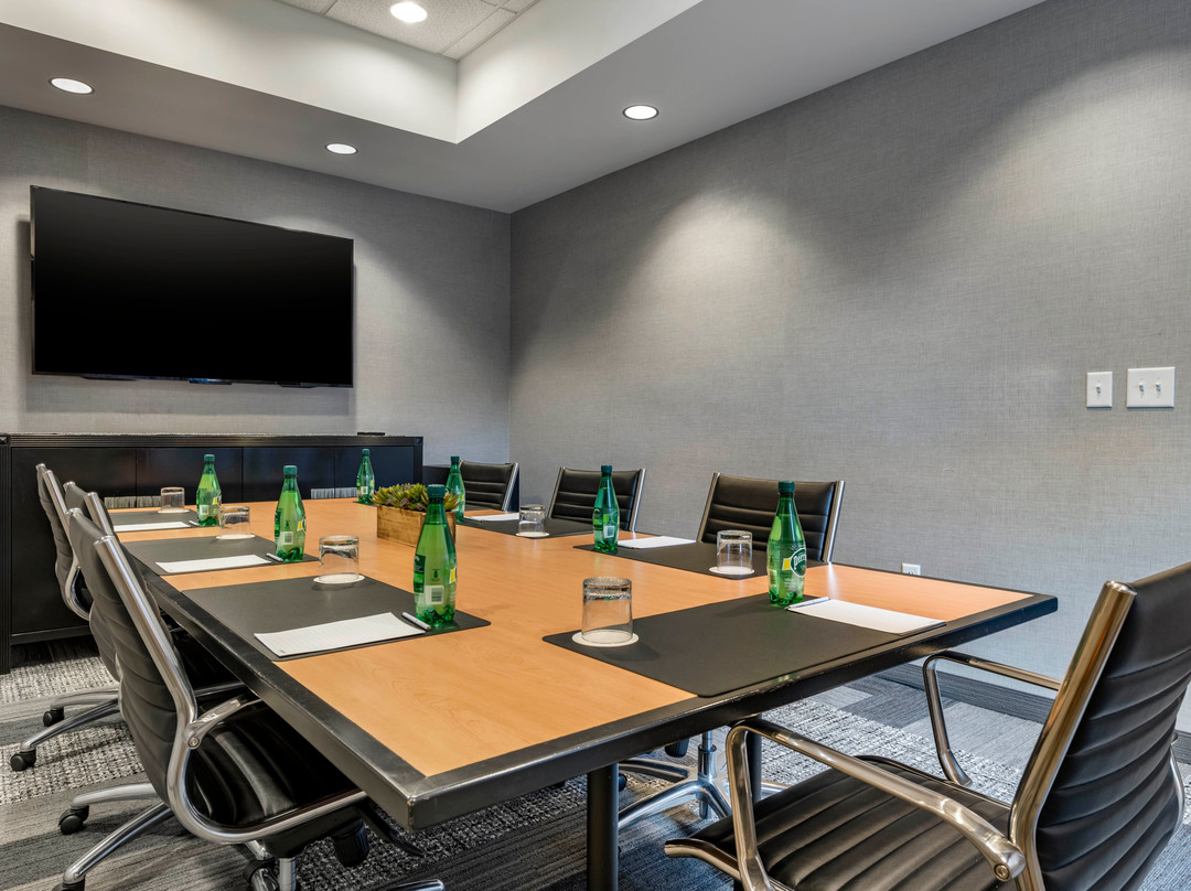 Cambria Hotel Madison East主图