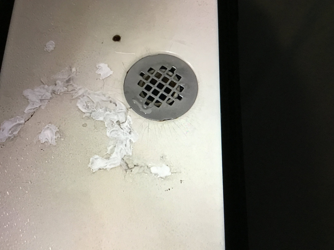 底特律尤蒂卡驻桥套房酒店主图