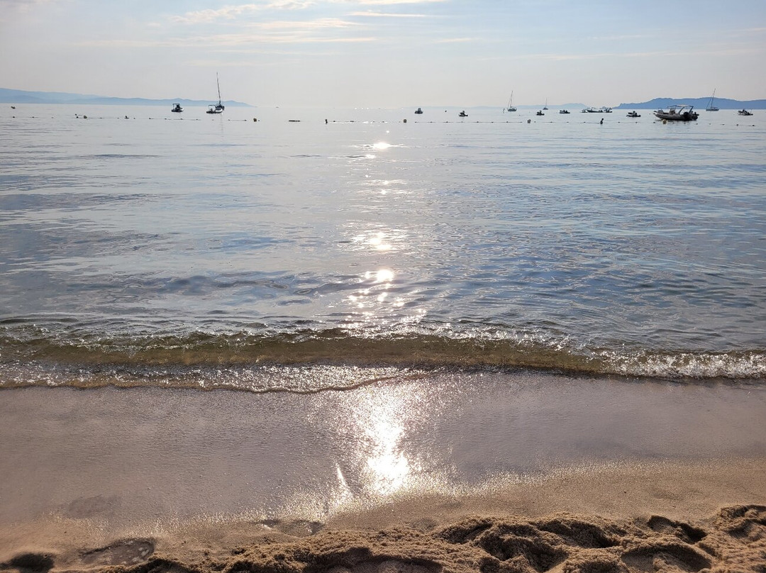 Beach La Bergerie-耶尔必去景点