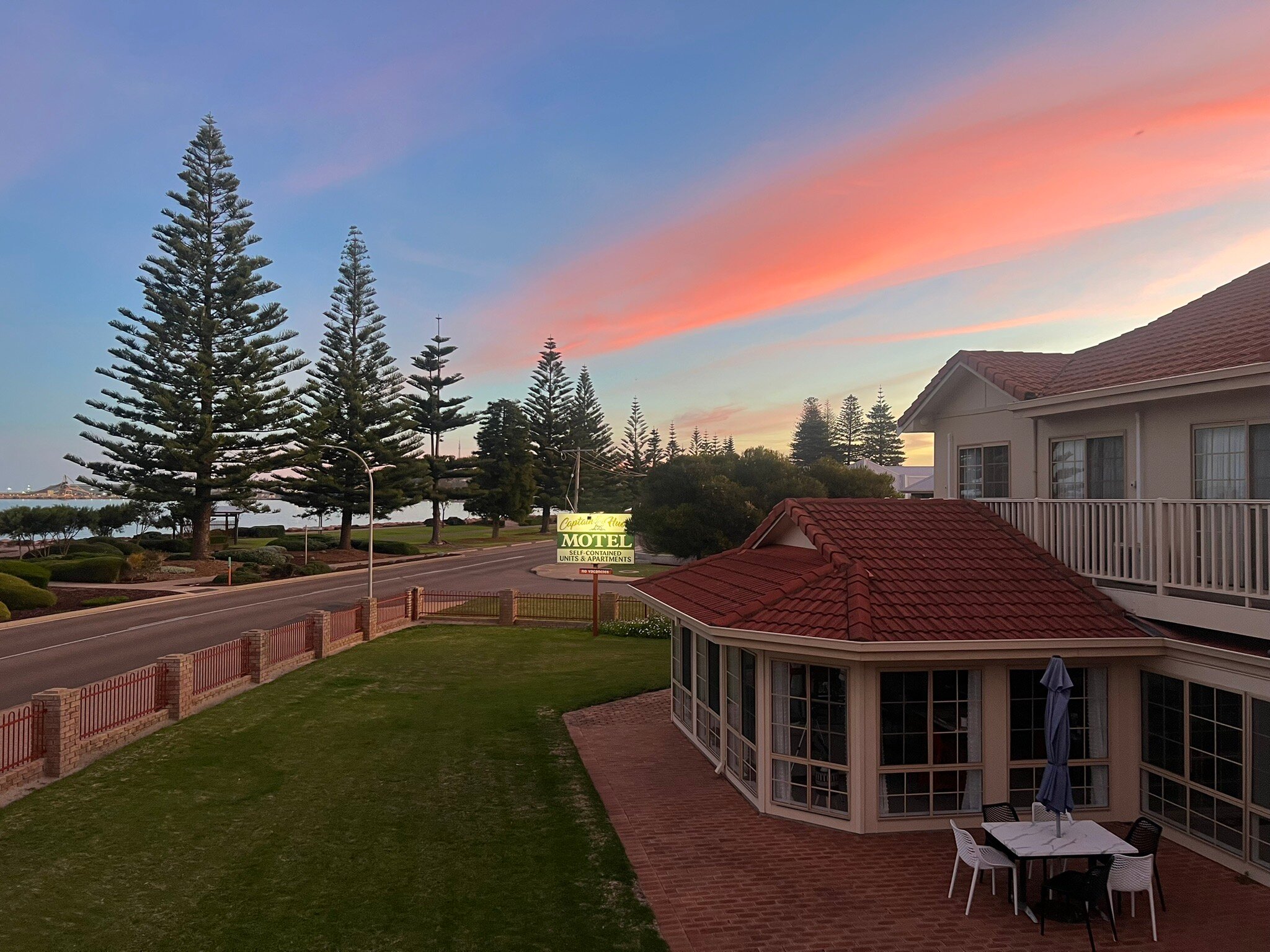 Captain Huon Motel-官方