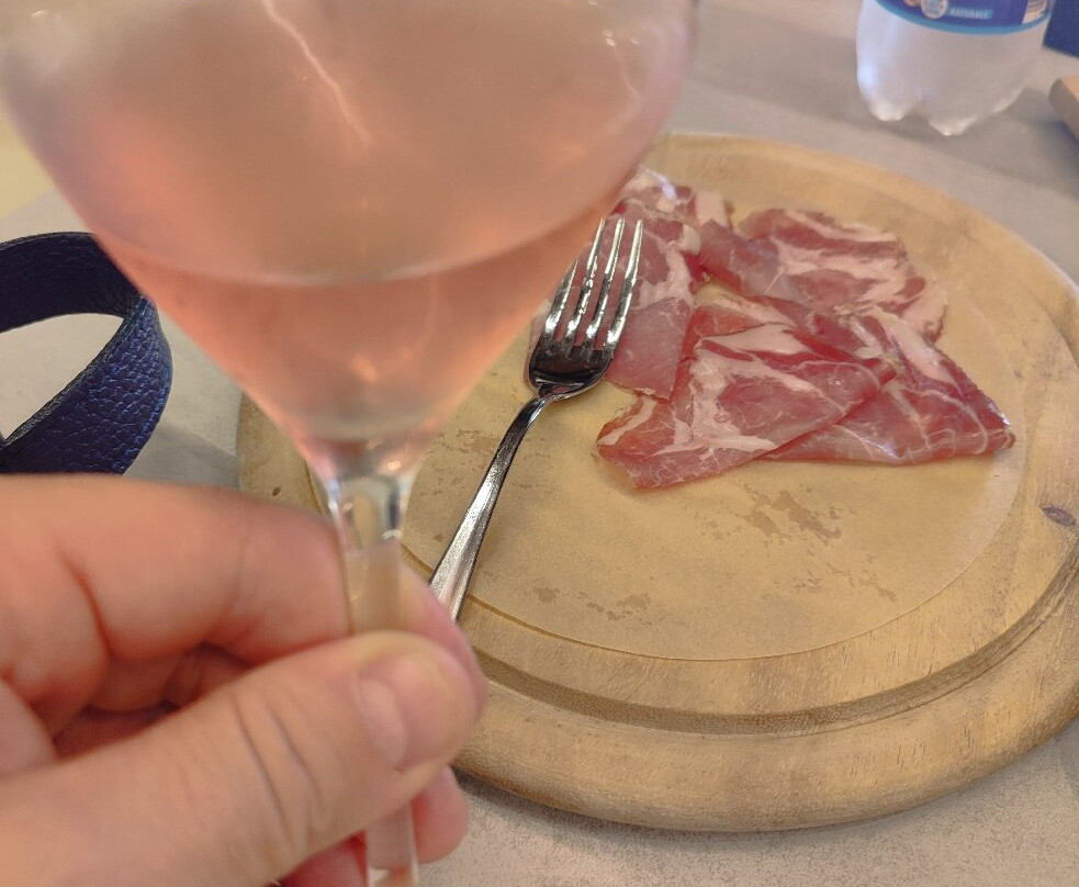 Tenuta Ulisse-Crecchio必去景点