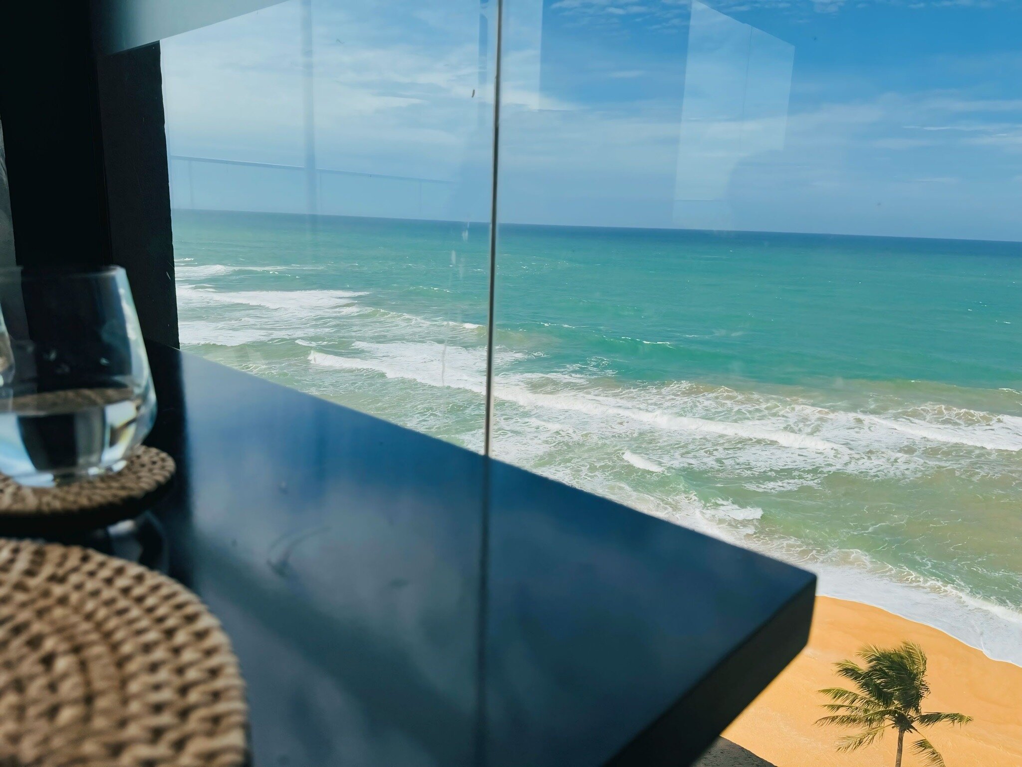 Crystal Sands-官方