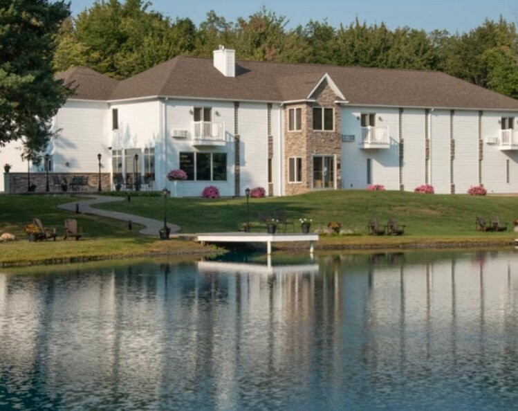 River Spring Lodge主图