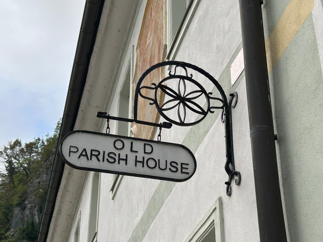 Old Parish House主图