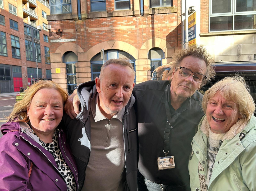 Paddy Campbell's Belfast Famous Black Cab Tours-贝尔法斯特必去景点