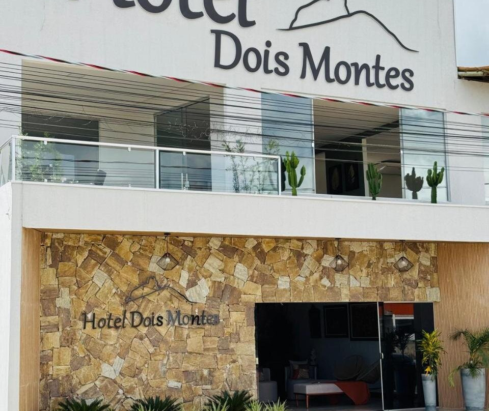 Hotel Dois Montes