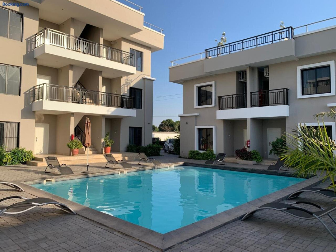 Blue Ocean Apartments Brufut