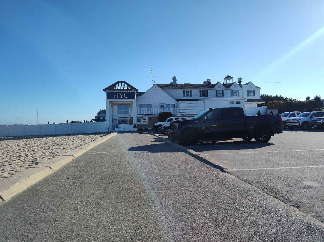 Veterans Memorial Park-海恩尼斯必去景点