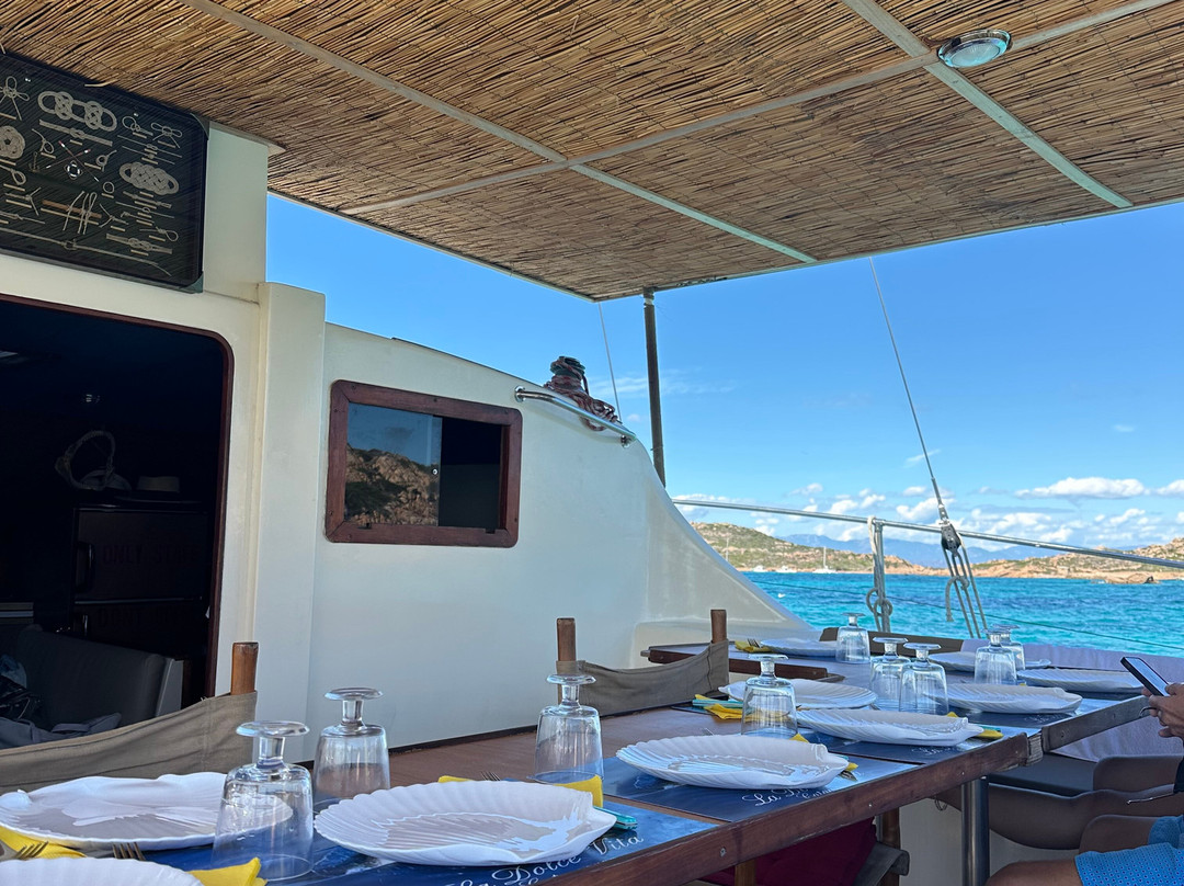 La Dolce Vita Charter-Cannigione必去景点