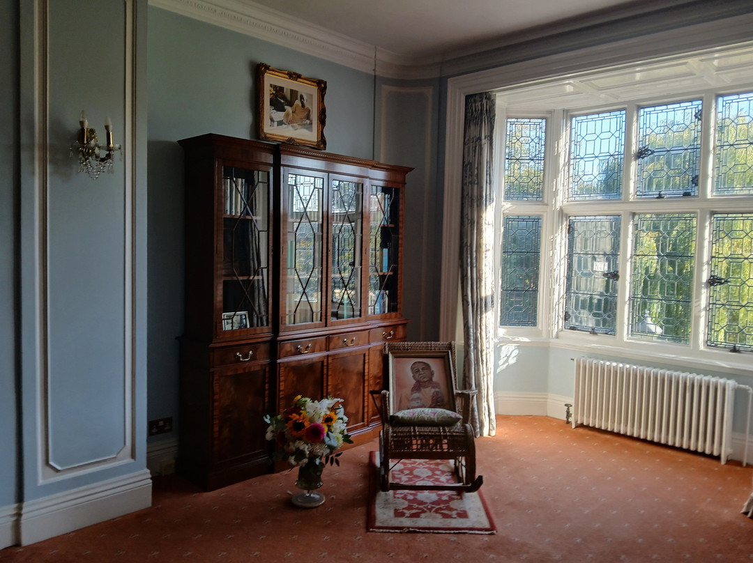 Bhaktivedanta Manor - Hare Krishna Temple-沃特福德必去景点