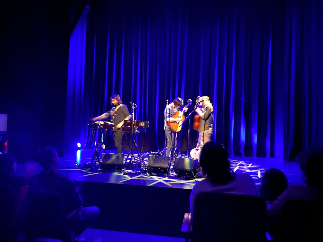 克鲁尔海湾酒店主图