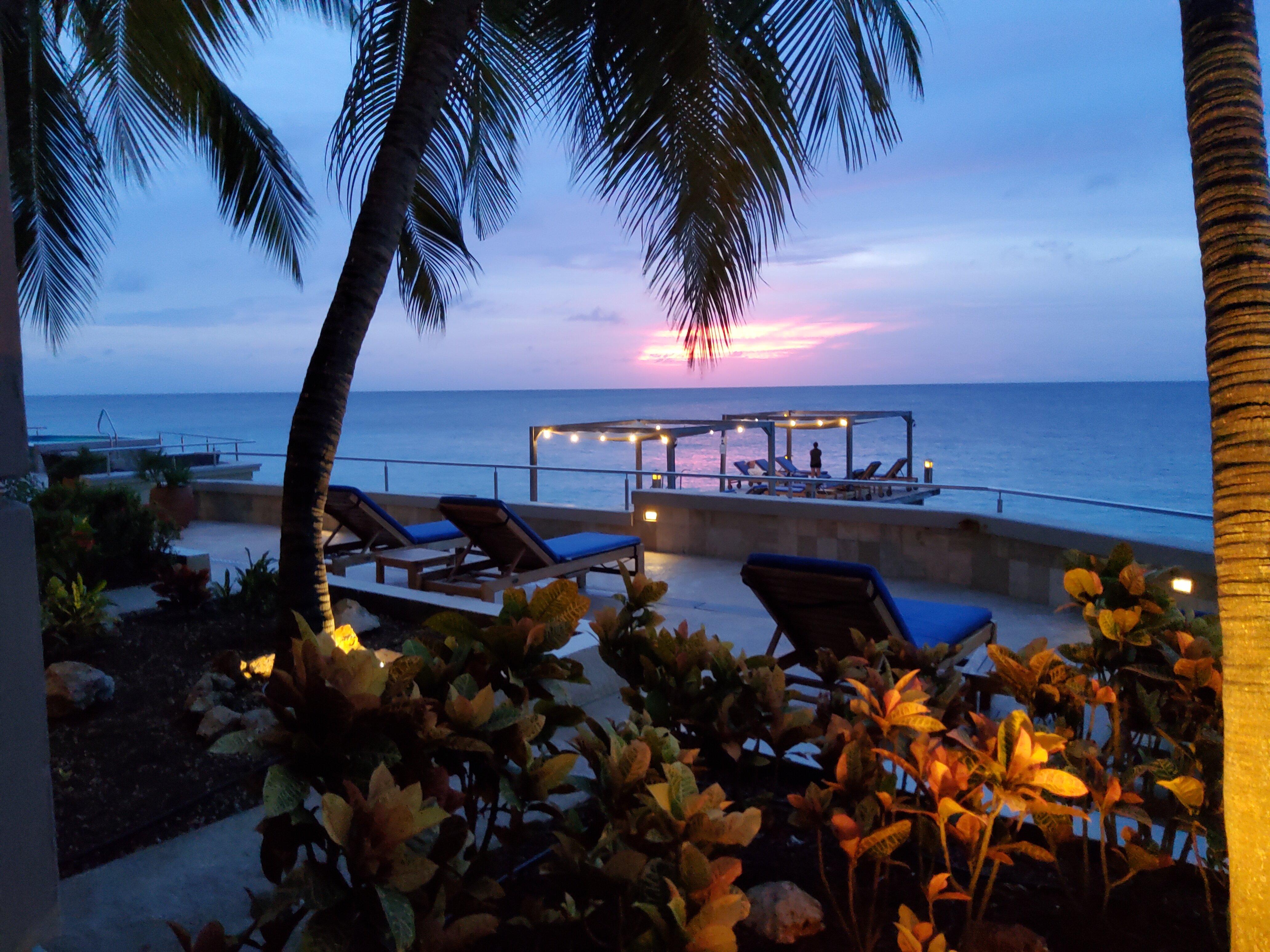 The Bellafonte - Luxury Oceanfront Hotel-官方