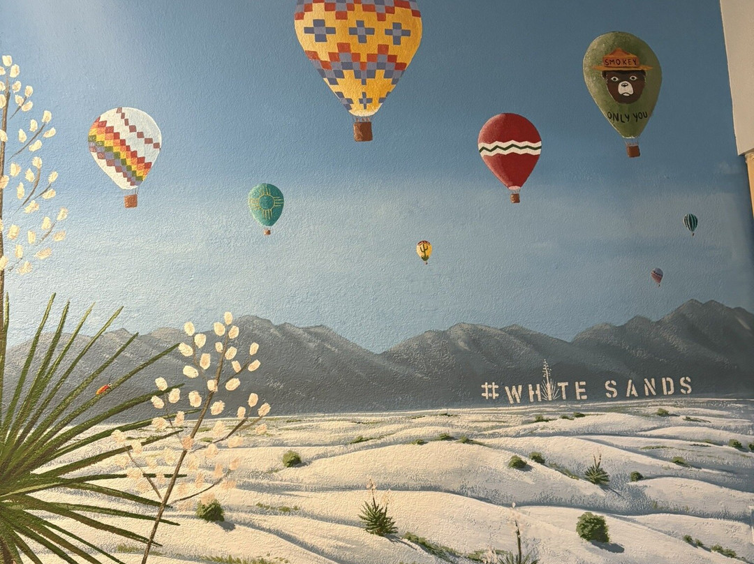 The Classic Desert Aire Hotel主图