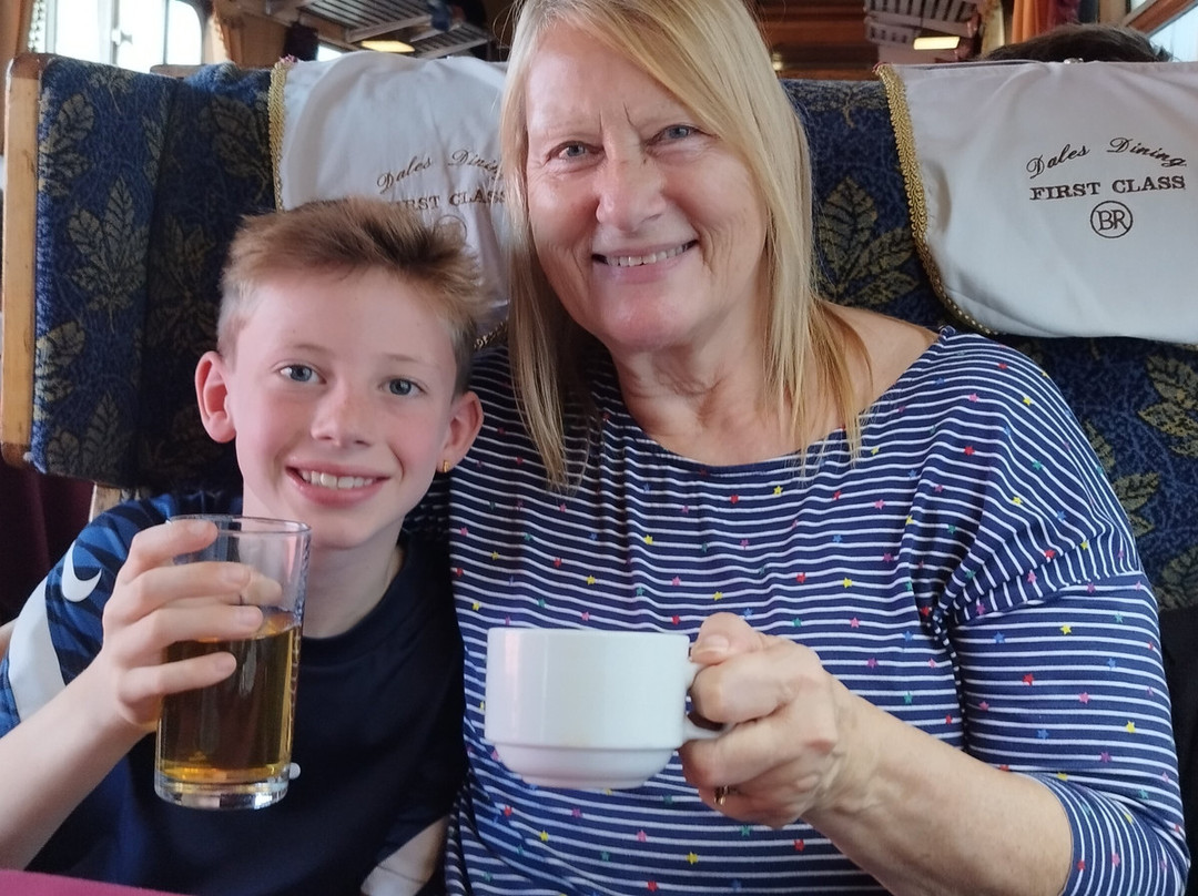 Embsay & Bolton Abbey Steam Railway-Bolton Abbey必去景点