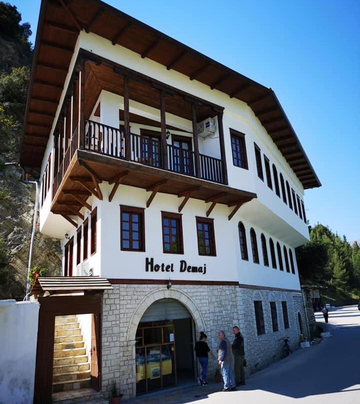 培拉特酒店住宿-Hotel Demaj