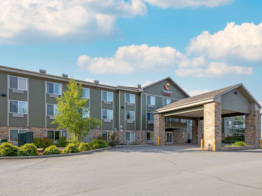 Comfort Suites Anchorage International Airport