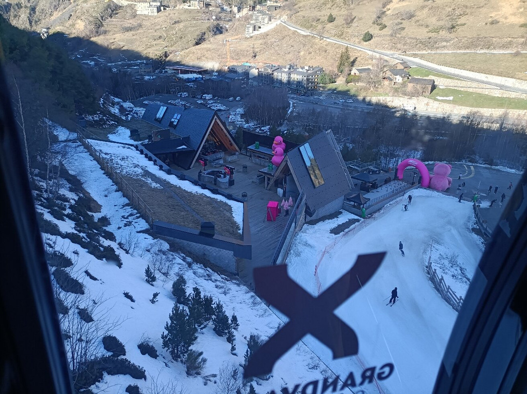 格兰德瓦利拉滑雪场-莱斯埃斯卡迪斯必去景点