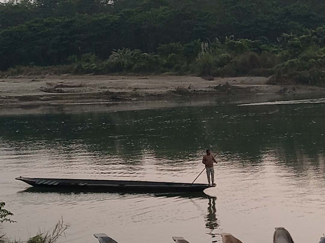 The Chitwan Jungle Guides-苏拉哈必去景点