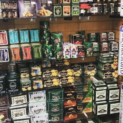 Keoghs Irish Gifts-Oughterard必去景点