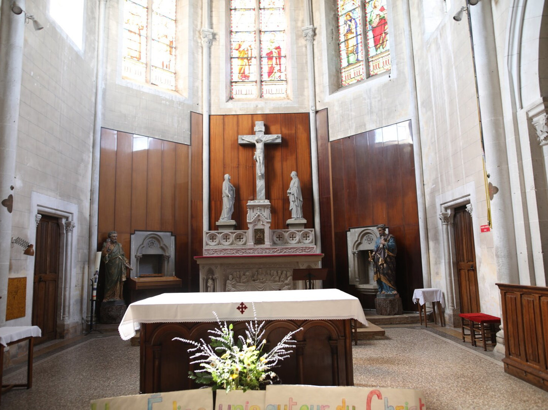 Eglise St Pierre De Luzy-Luzy必去景点