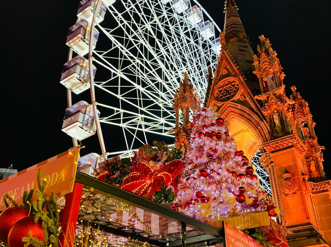 艾伯特广场-曼彻斯特必去景点