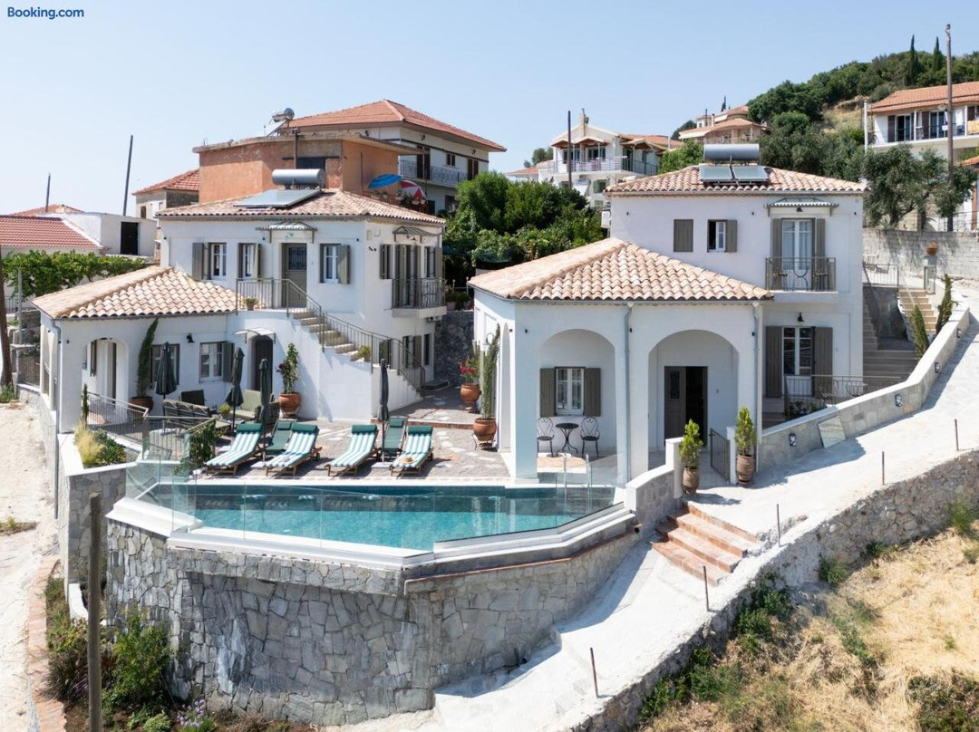 Tepeleni Suites