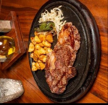 Caruso Ristorante Y Pizzeria